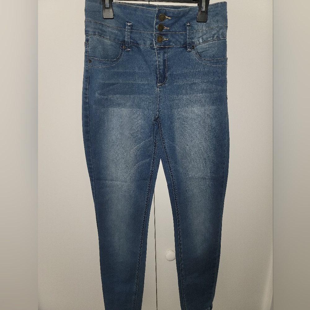 YMI Women's Skinny Jeans size 9